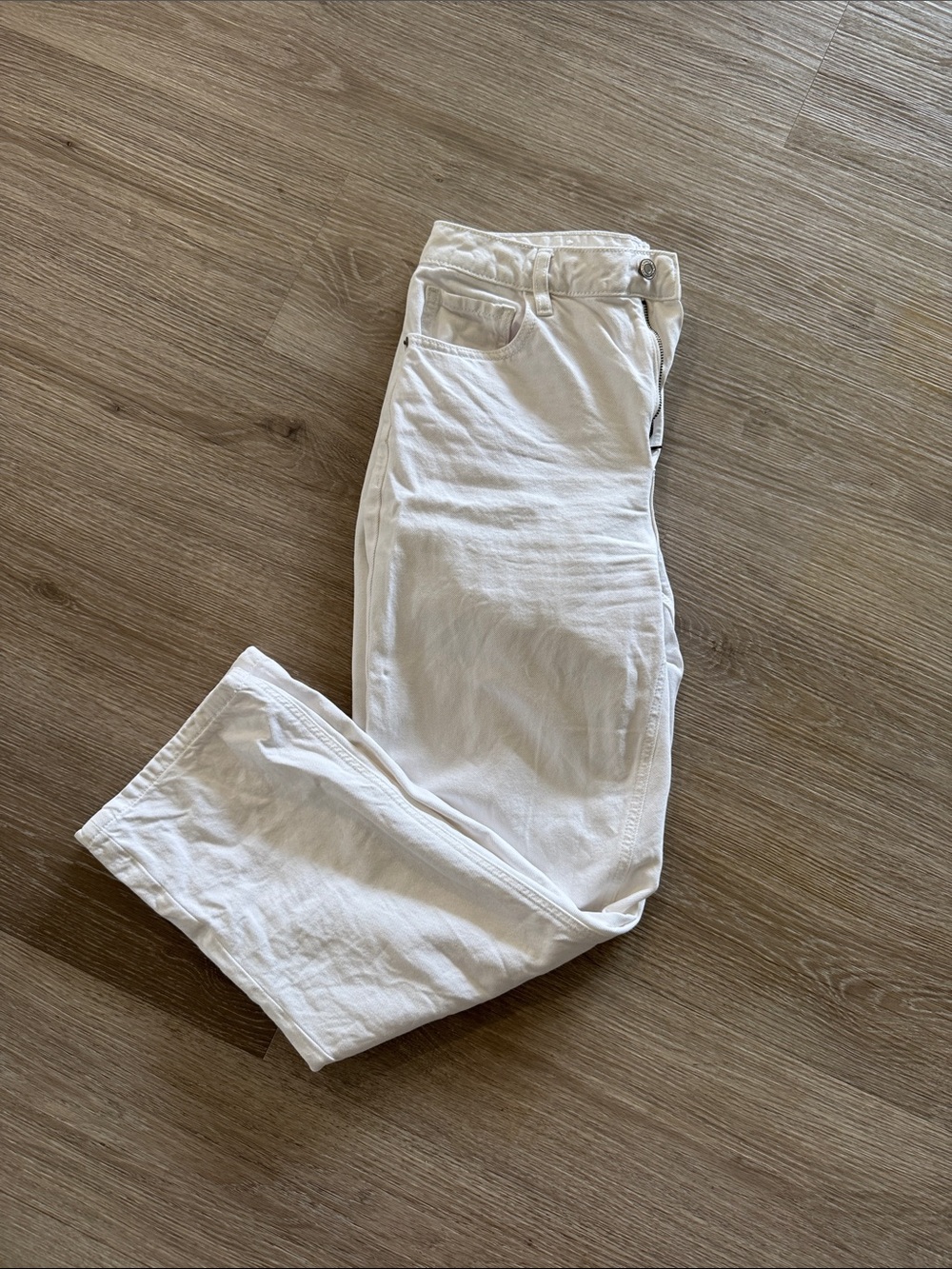 Dynamite Justina White Straight-Leg Jeans